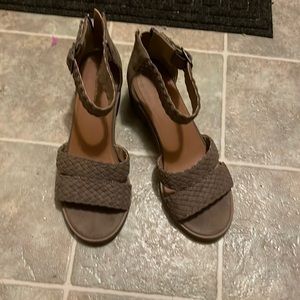 Maurices sandals